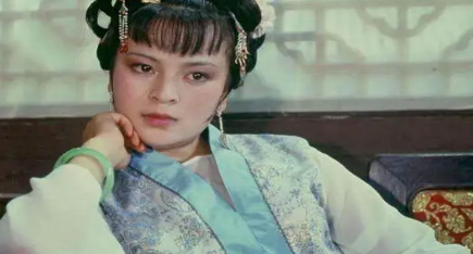 彩云内心效忠着赵姨娘，为何却成为了王夫人的心腹？（不看后悔） 第3张