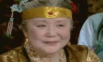 妙玉成为贾府的座上宾后，她如何用二字为自己洗白？（万万没想到） 第3张