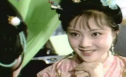 在抄查大观园这场活动中，薛宝钗如何炫耀自己的优点？（不看后悔） 第2张