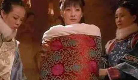 古代妃子多少岁后就不能侍寝 太监为什么在侍寝后问留不留（原创） 第3张