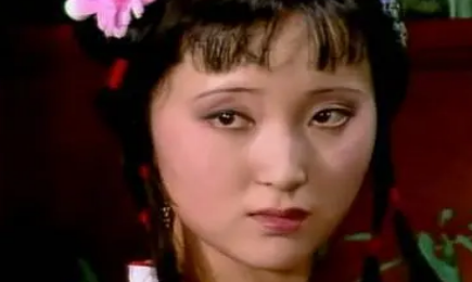 在贾母的茶杯精髓里，她对待林黛玉和妙玉的态度如何？（没想到） 第4张