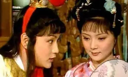 薛宝钗为什么要逼着自己，把自己推向了风口浪尖？（燃爆了） 第2张