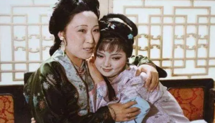 薛宝钗为什么要逼着自己，把自己推向了风口浪尖？（燃爆了） 第1张