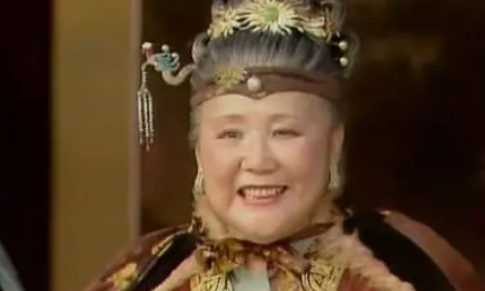 贾母为何只对李纨的寡婶做出如此强硬的留客态度？（越早知道越好） 第3张