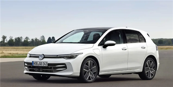 起售价超33万！新款大众高尔夫PHEV发布 新款大众高尔夫PHEV 第1张