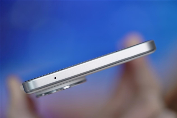 充电一次玩游戏14小时！vivo S19图赏 vivo S19 第18张