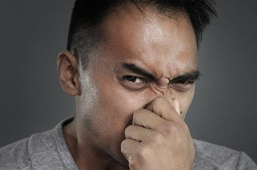 衰老测试：男人老不老，单脚站立或许会知道，不妨对照自查一下  男人老不老 单脚站立 第5张