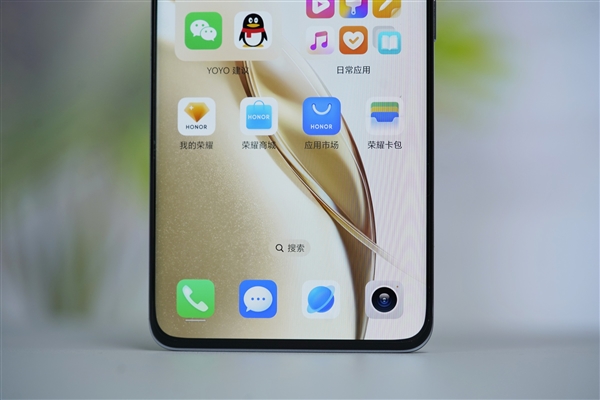 全等深悬浮四曲屏！荣耀200 Pro月影白图赏 荣耀200 Pro 第14张