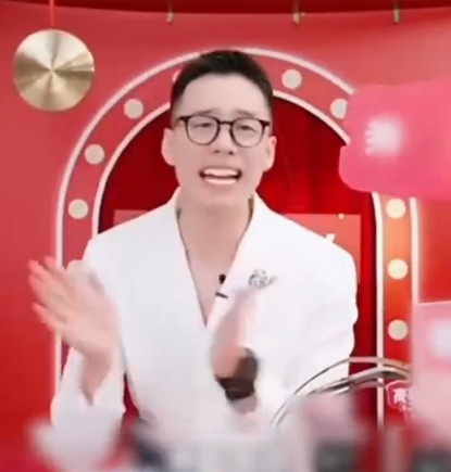 董宇辉走后 东方甄选直播间画风变了 网友：喊321上链接不费脑子 董宇辉 东方甄选 第1张