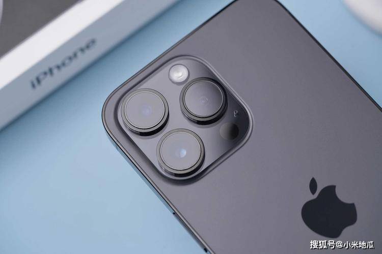 iPhone15官方全系降至历史最低价，手机市场迎来新变革  iPhone15 第4张