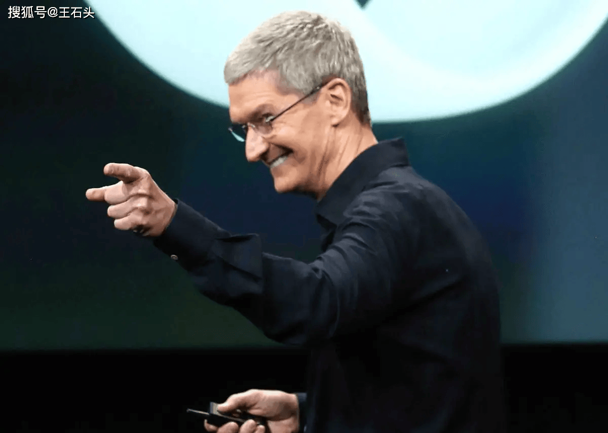  iPhone 15系列大幅“降价”，库克又给国产手机上了一课！ 15 库克 国产手机 第3张