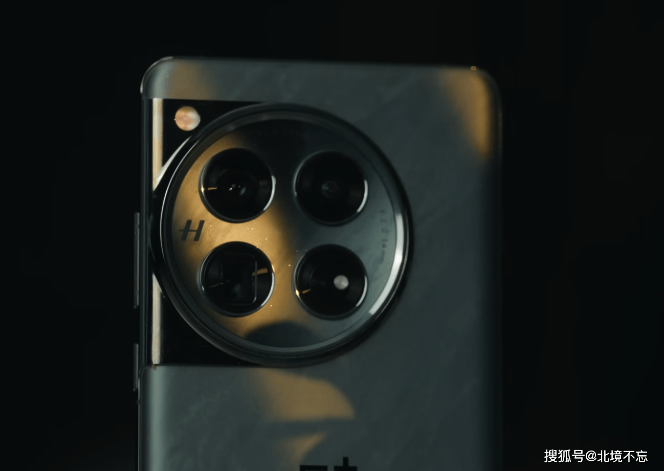 骁龙8Gen3+5400mAh，一加12降到3584元，24GB+1TB也才4274元  一加12 骁龙8Gen3 第4张