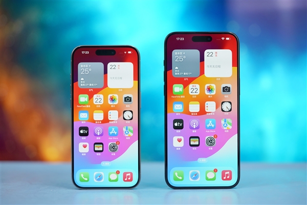 消费电子备战618：iPhone降价促销 折叠屏受捧 AI终端尚需市场培育 iPhone AI终端 第1张