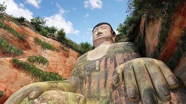 1962年乐山大佛重新修缮，心脏处发现一个洞，揭开1200年前的传说  乐山大佛 心脏处发现一个洞 第2张