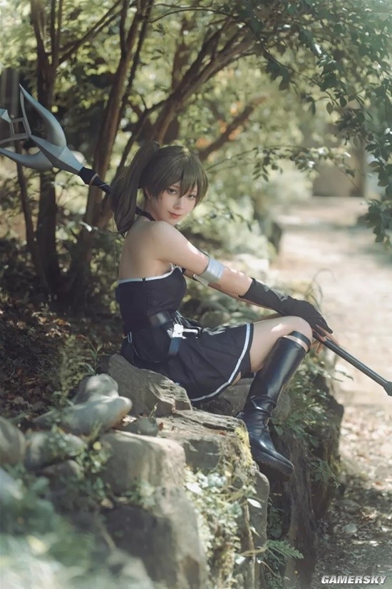  日本少女《芙莉莲》尤贝尔森林cos写真 芙莉莲 cos 第7张