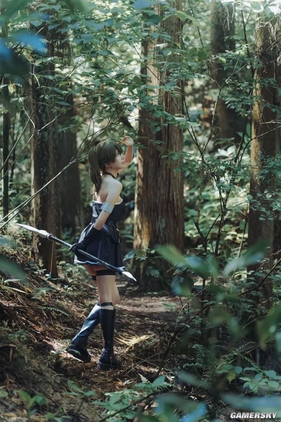 日本少女《芙莉莲》尤贝尔森林cos写真 芙莉莲 cos 第6张