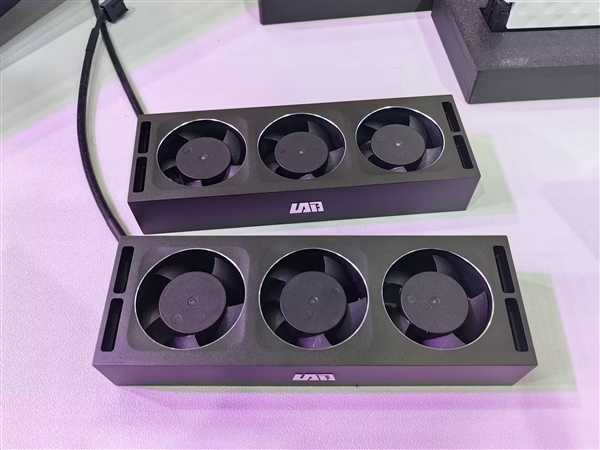 风冷内存、高端主机：七彩虹AIPC新品集结COMPUTEX 2024！ 风冷内存 高端主机 七彩虹AIPC 第2张