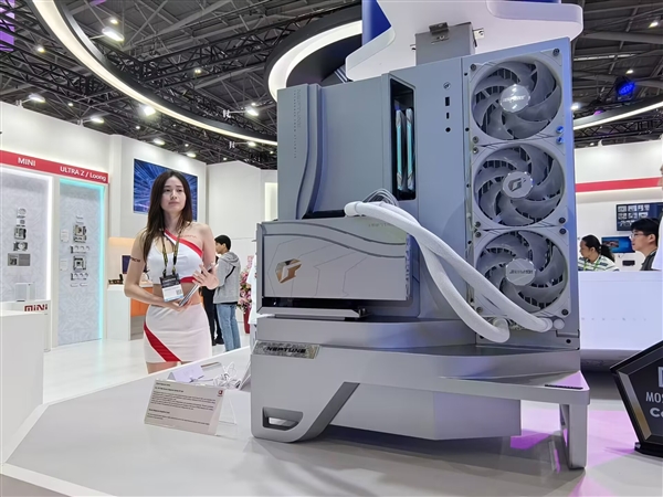 风冷内存、高端主机：七彩虹AIPC新品集结COMPUTEX 2024！ 风冷内存 高端主机 七彩虹AIPC 第14张