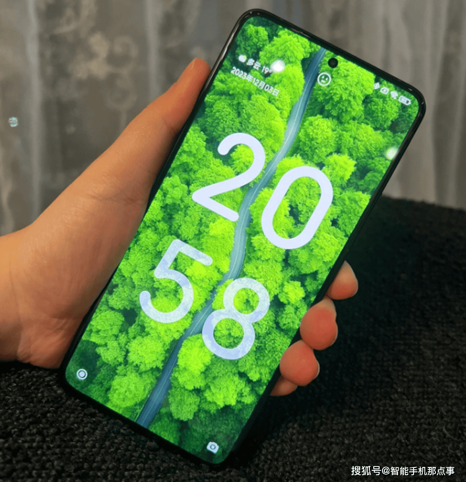 红米K80 Pro再次浮出水面：直立长焦+2K直屏，超声波指纹也未缺席  Pro 第4张