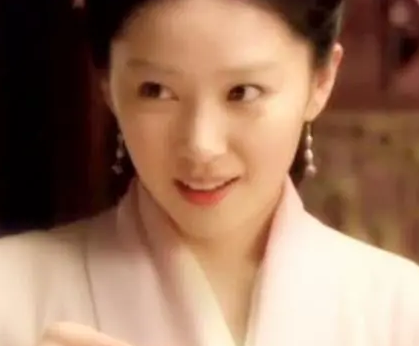 古代丫鬟会跟着自家小姐陪嫁 她们的命运又是什么样的（学会了吗） 第1张