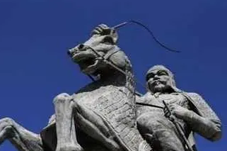 刘裕自称汉室后裔，为什么建国不称汉，而要称宋呢？（不看后悔） 第2张