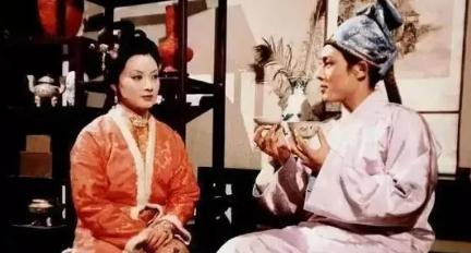 为何说被太监压榨的一年里，是贾元春入宫后最煎熬的？（这都可以？） 第3张