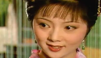 贾宝玉梦中怒骂和尚道士时，薛宝钗为何会当场愣住？（全程干货） 第1张