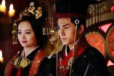 为何两汉时期，外戚的权利会那么大呢？（真没想到） 第1张