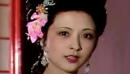 曹雪芹一个"赚"字，为何成了尤二姐一生中最大讽刺？（干货满满） 第1张
