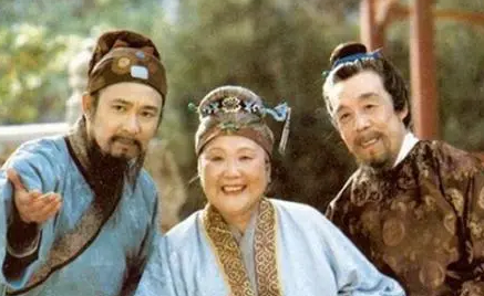 王熙凤如此要钱不要脸的行为，为何说也是万般无奈？（速看） 第3张