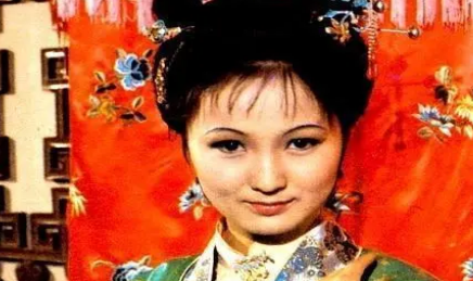 王熙凤如此要钱不要脸的行为，为何说也是万般无奈？（速看） 第1张