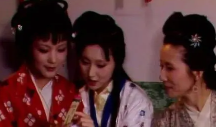 薛宝钗逼着林黛玉下跪接受审问时，林黛玉如何轻松化解？（干货分享） 第2张