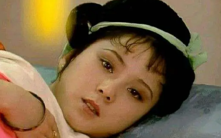 王夫人为何要把一个集优点在身的晴雯给处理了？（原创） 第3张
