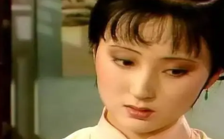 为何说花袭人能和林黛玉同一天生日是她的人生大幸？（干货分享） 第3张