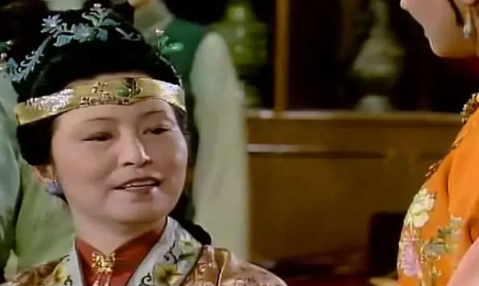 王熙凤只用记错哪两字，就突围了王夫人的有意刁难？（速看） 第3张