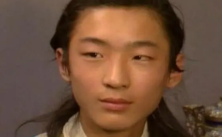 红楼梦中，王熙凤为什么会当着贾环叫骂赵姨娘？（这都可以？） 第2张