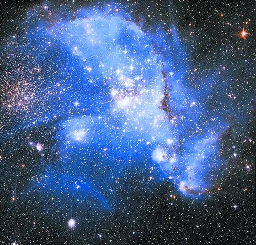 磁性大质量恒星“现身”麦哲伦星系  大质量恒星 麦哲伦星系 第1张