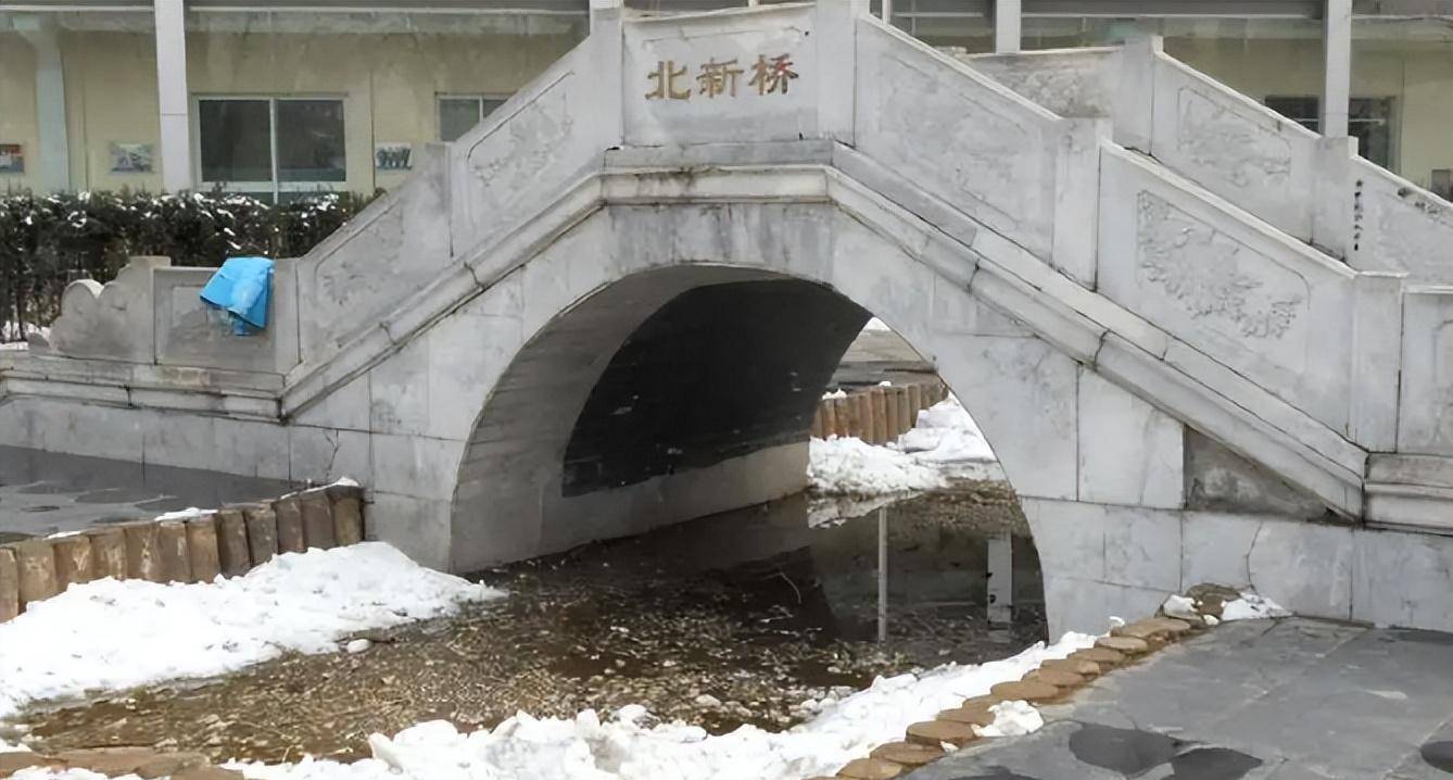 北京锁龙井之谜：深不见底的诡异铁链和恐怖啸声，真相如何？  北京锁龙井之谜 第5张