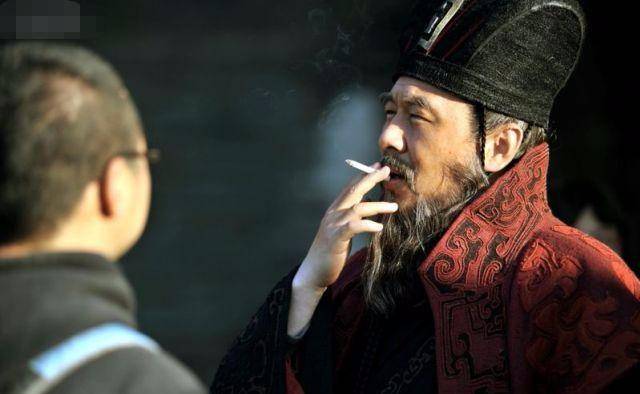 曹丕的亲弟弟，勇武过人，破乌丸降鲜卑，却在朝见曹丕后离奇病逝  曹丕 第1张