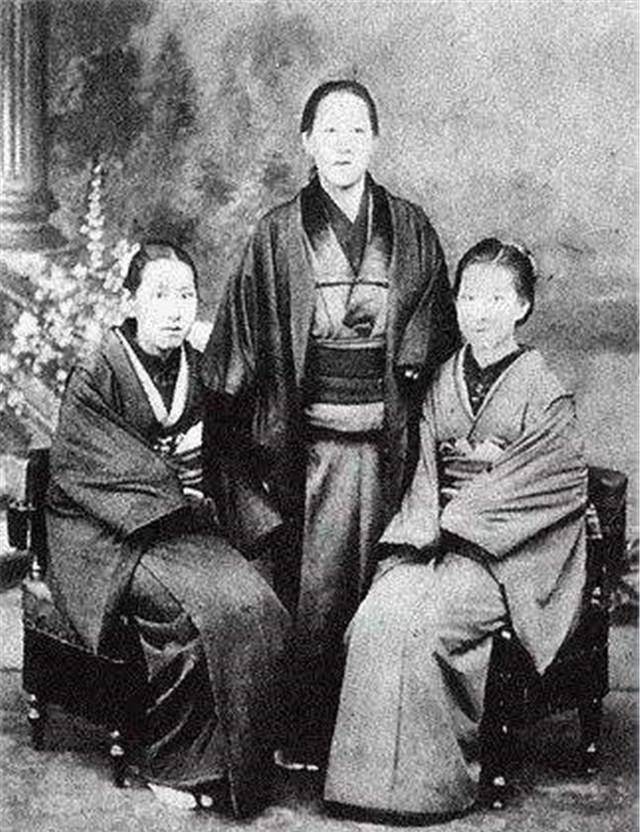 樋口一叶：只活了24岁却印在日元上，小宇宙爆发14个月一举成名  樋口一叶 日元 第5张