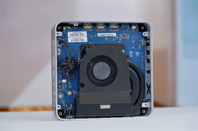 读取超7100MB/s最高仅51度的长江存储PC411 SSD！雷神MIX PRO迷你机评测 长江存储PC411 SSD 雷神MIX 第9张