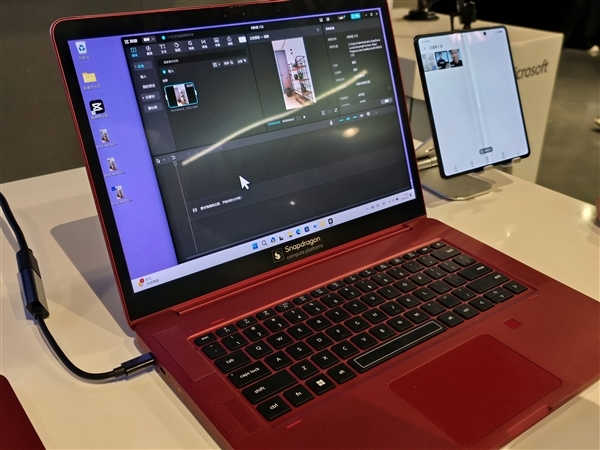 电脑发展下一阶段！2028年中国AI PC出货量将激增60倍 AI PC 第1张