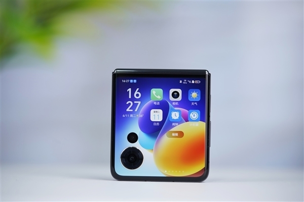 赵明：大折叠的价值是展开 小折叠的价值是合上的一瞬间 大折叠 第1张