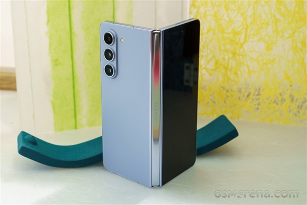 都不用去看发布会了！三星Galaxy Z Fold6关键参数出炉 三星Galaxy Fold6 参数 第2张