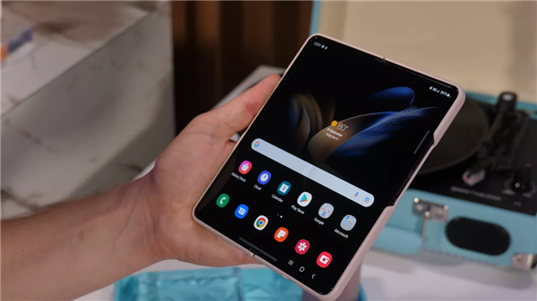 三星万元折叠屏下月见！Galaxy Z Fold6要涨价 三星 Galaxy Fold6 第3张