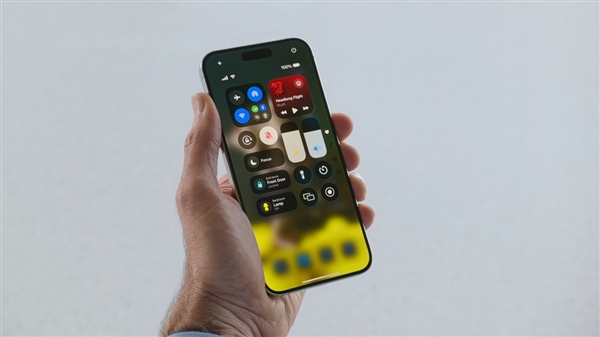 质疑理解超越！看完iOS 18我迷茫了 iOS 18 第3张