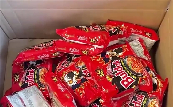 3款韩国火鸡面太辣被丹麦下架：辣椒素含量过高 官方提醒应丢弃！ 韩国火鸡面 第1张