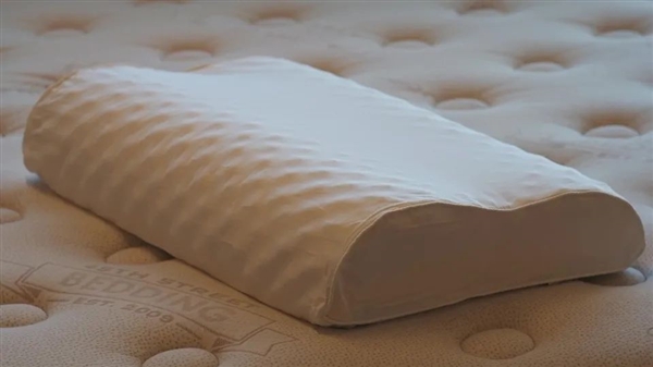 央视出手了！20元成本卖到1000元的乳胶枕：贵就算了还可能致癌 乳胶枕 第1张