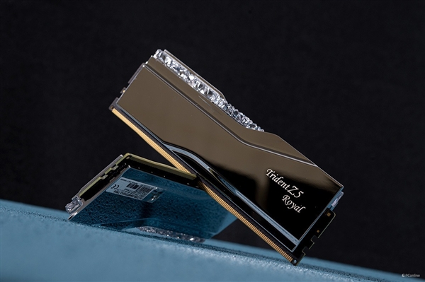芝奇Trident Z5 Royal DDR5-7200 C36 48GB内存上手：性能猛如虎 芝奇内存 第12张