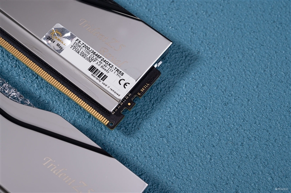 芝奇Trident Z5 Royal DDR5-7200 C36 48GB内存上手：性能猛如虎 芝奇内存 第10张